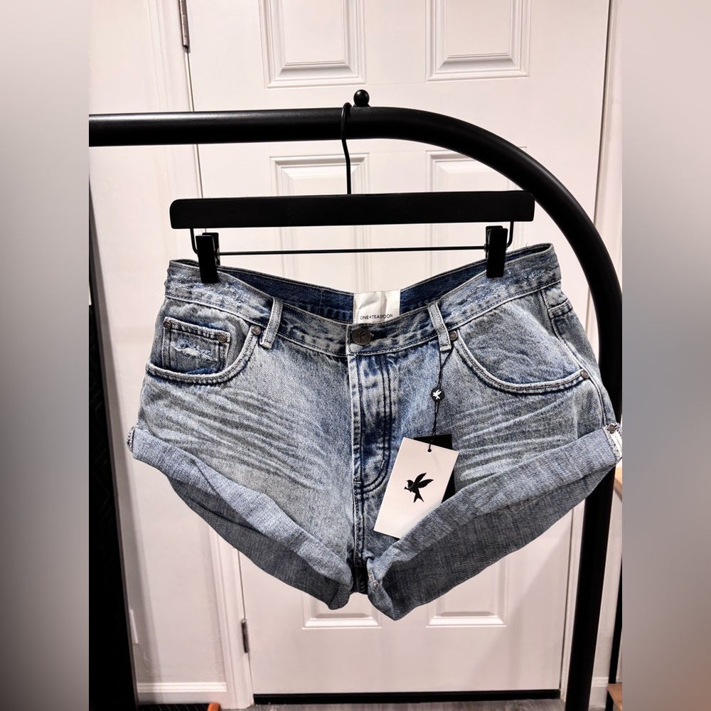 NWT One Teaspoon Bandits Low Rise Denim Shorts - Picture 3 of 6